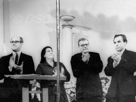 <p>Mstislav Rostropovich, Nina Makarova, Dmitri Shost…</p>