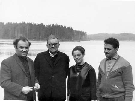 <p>В Репино на Щучьем озере: Михаил Вайман, Дмитрий Ш…</p>
