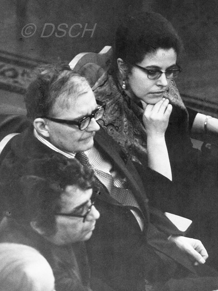 <p>Кара Караев, Дмитрий Шостакович и Ирина Шостакович…</p>