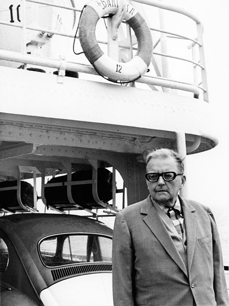 <p>Шостакович на палубе «Балтики». 20 июля 1972 года.…</p>